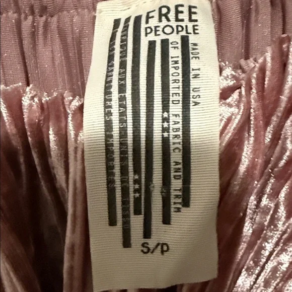 🌸 Free People Off-the-Shoulder Velvet Mini Dress Size S |Mauve | NWT - Picture 3 of 10